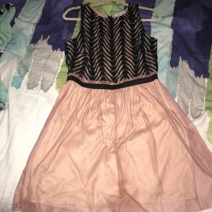 Rose gold/Black size 13 “Speechless” dress